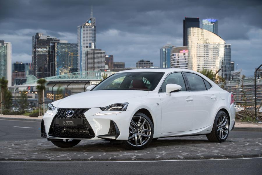 Lexus IS300h F-Sport (AU) '2016